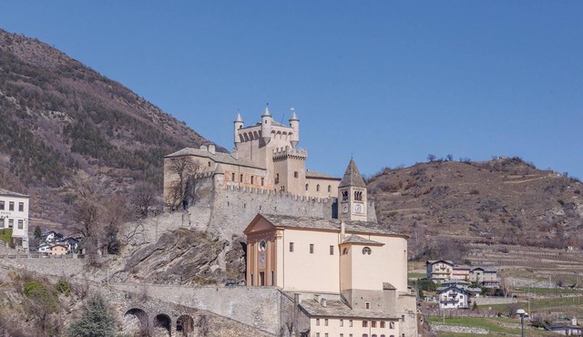 2 bedroom accommodation in Aosta (AO)