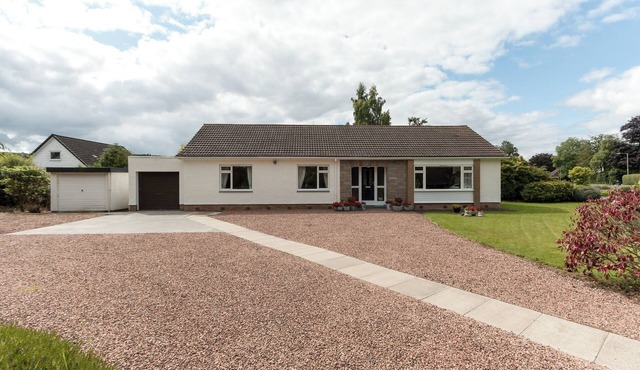 2 bedroom accommodation in Comrie, near Crieff