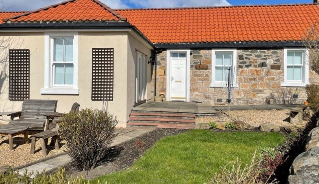 2 bedroom accommodation in Dollar