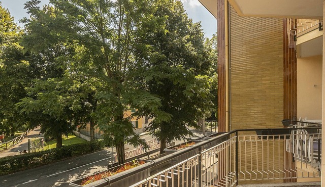 2 bedroom awesome apartment in Montoggio