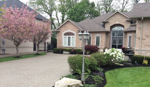 2019 Canadian Open Bungalow on private street - 5 mins from Hamilton G&CC