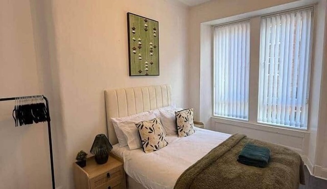 2BR Flat Parking Near Glasgow Green & Parks