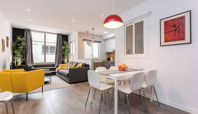 3 bdr&terrace close to subway