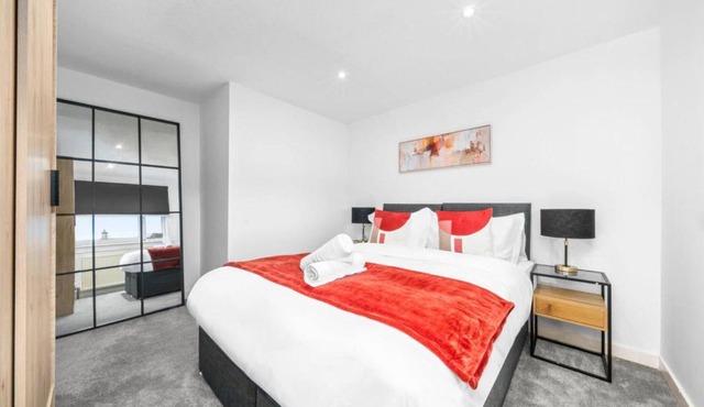 3-Bed Home in East Kilbride Ideal for Contractors & Longer Stays from Voyage Collection