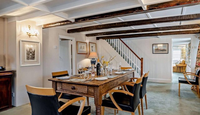 3 Bed in Abergavenny (oc-94400)
