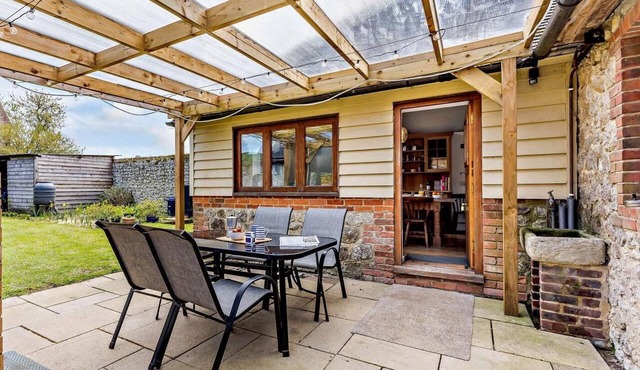 3 Bed in Ashford (oc-54088)