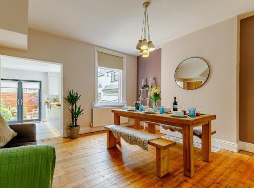 3 Bed in High Peak oc-88180