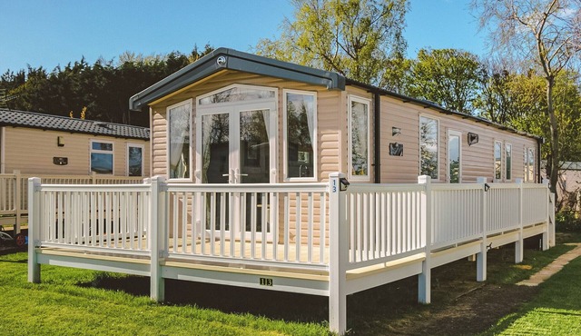 3 bedroom accommodation in Seaton Sands