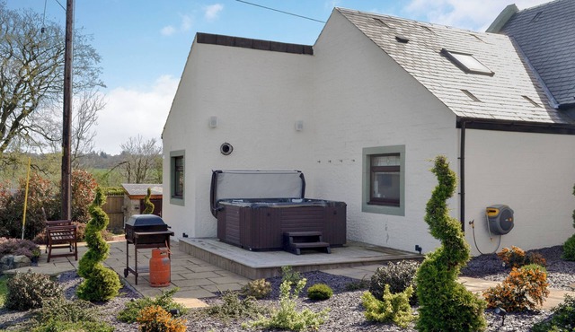 3 bedroom accommodation in Dalry