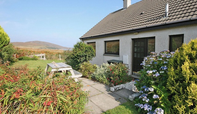 3 bedroom accommodation in Laide