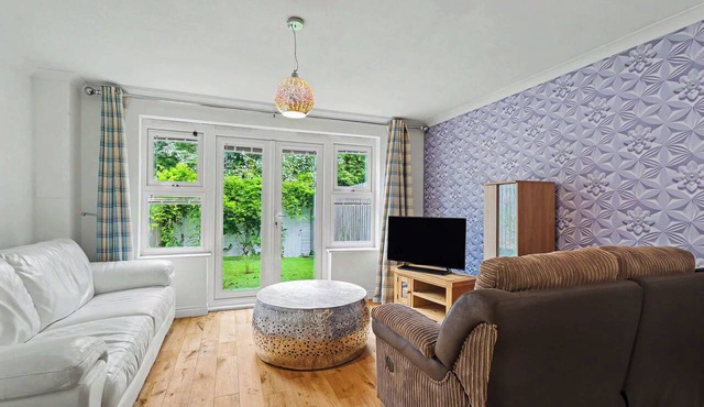 3 Bedroom Family Home in Peaceful Neighbourhood