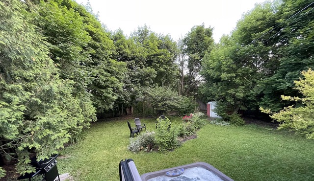 4 BDR Home☆Hot Tub☆Fire Pit☆BBQ☆Walk To River
