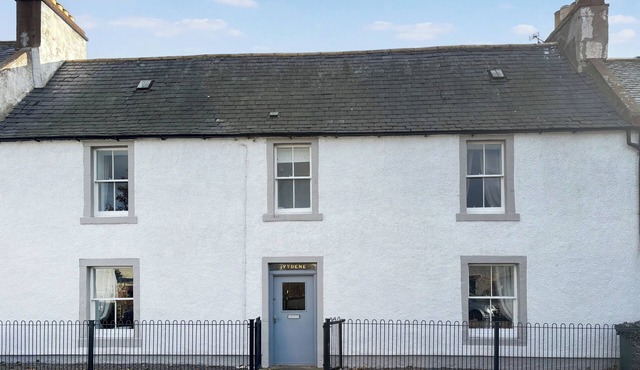 4 bedroom accommodation in Cromarty