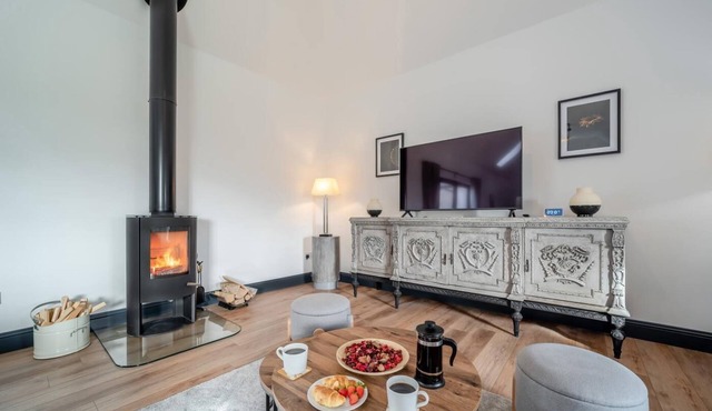 5 Bed in Galston (oc-s33451)
