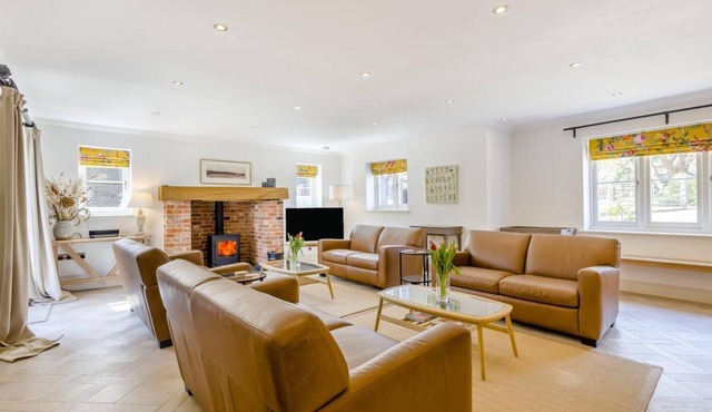5 Bed in Walberswick (oc-hlwal)