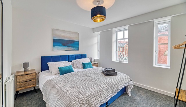 Alexandra House by Guestz