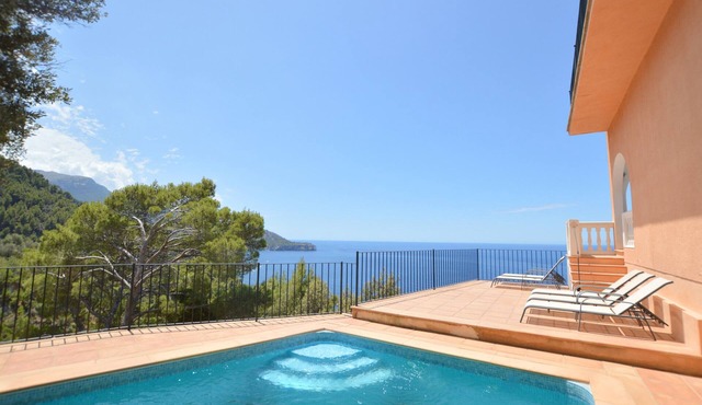 Amazing Seaviews between Deia & Soller (A10)