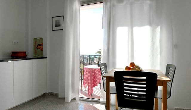 Apart. 3, Casa Malaga with sea views & balcony