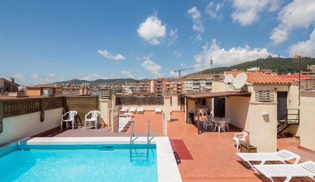Aparthotel Bertrán