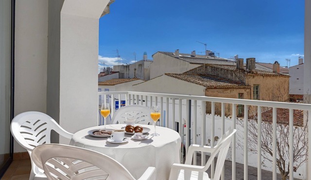 Apartment near the beach very well equipped and central ideal for families Brava
