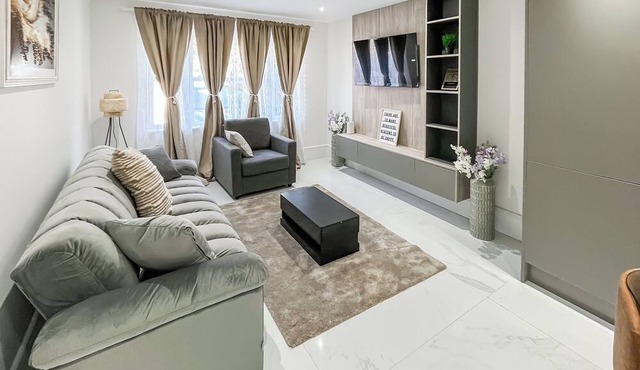 Apartment 1 - UK51646
