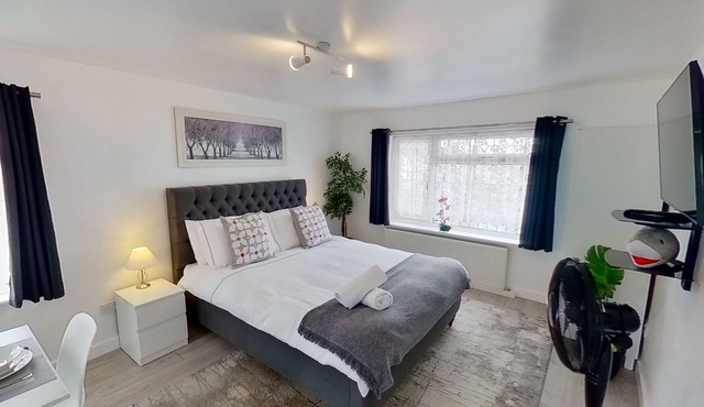 Apartment 203 - Symons House