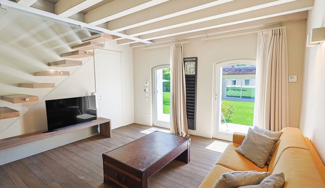 Apartment 'Cordigero Adults Only - Melograno' with Shared Pool, Wi-Fi & Air Conditioning