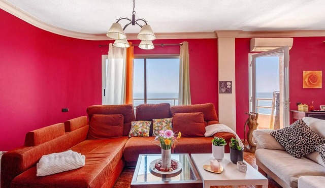Apartment in Radazul with Stunning Sea Views