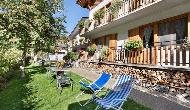 Apartment 'Casa Vacanza Famiglia Belli' with Mountain View