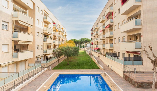 Apartment 'Santa Clotilde' with Balcony, Wi-Fi and Air Conditioning