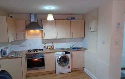 Apartment Sleeps 3 - Garden Pets Welcome