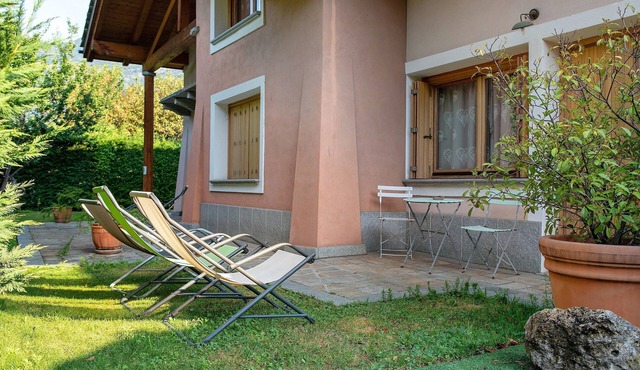 Apartment 'Trilocale 3' with Mountain View, Shared Terrace, and Wi-Fi
