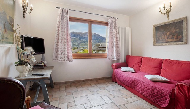 Apartment 'Trilocale 9' with Mountain View, Shared Terrace and Wi-Fi