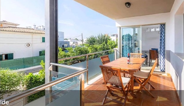Apartment with pool for 6, ideal families!
