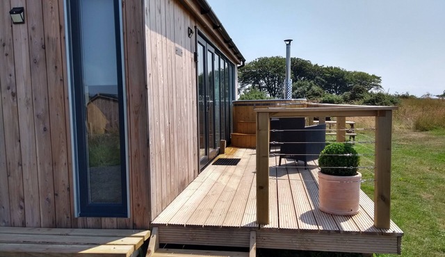 Arran Lodge Sleeps 3- Hot Tub, Scenic Views