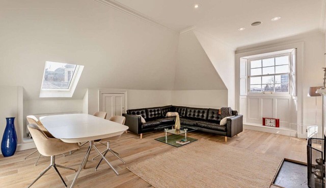 Awesome 3 bedroom flat in Edinburgh’s West End