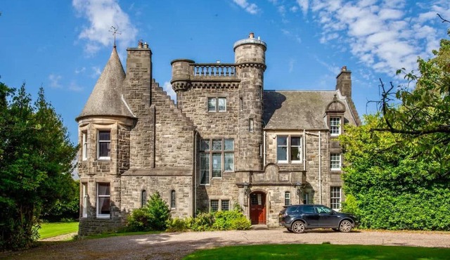 Balgonie House on Acer Crescent