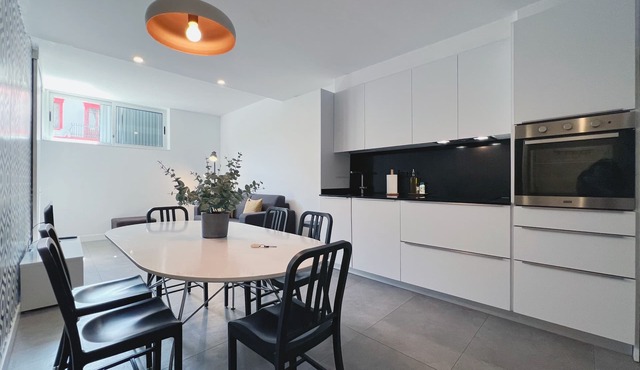 Barcelona Beach | Bright Apt | Rooftop Terrace