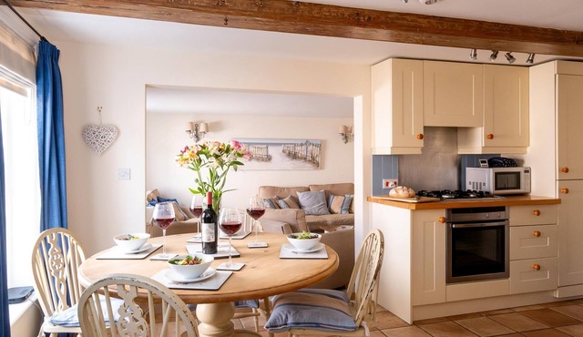 Barley's Cottage -Only a stones throw from the beach -Aldeburgh Coastal Cottages