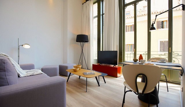 Beautiful Apartment Aguila 2 in Old Town Palma, Wifi, AC, Bright, Fully Equipped