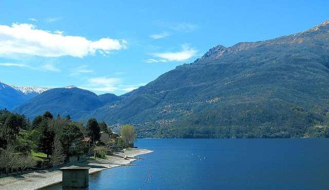 Beautiful apartment for 4 guests with pool, WIFI, A/C, TV, patio and panoramic view