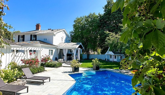 Beautiful Historical Luxury Getaway