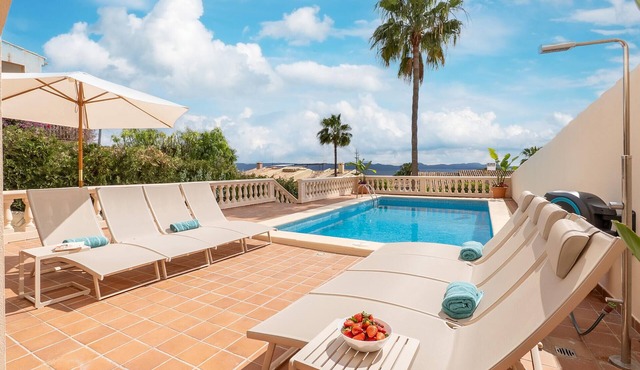 Beautiful home in Aucuanada