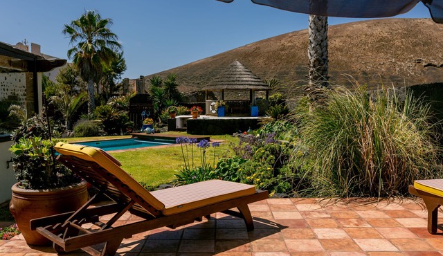 BEAUTIFUL RETREAT WITH EASY ACCESS TO ALL ISLAND