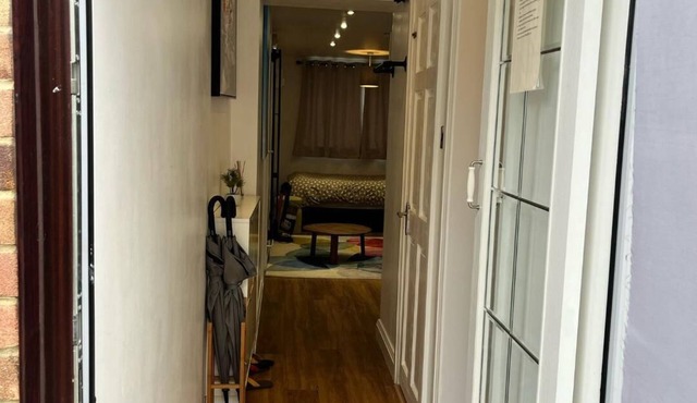 Beautiful Studio Flat in Aldersbrook/Wanstead