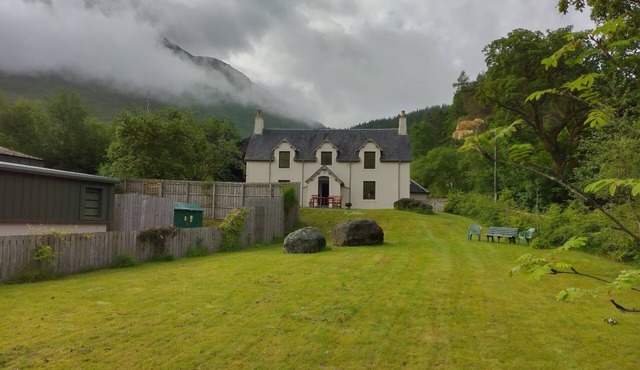 Benmore Farm House in Stirling mit Bergblick by Interhome