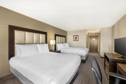 Best Western Plus Waterfront Hotel