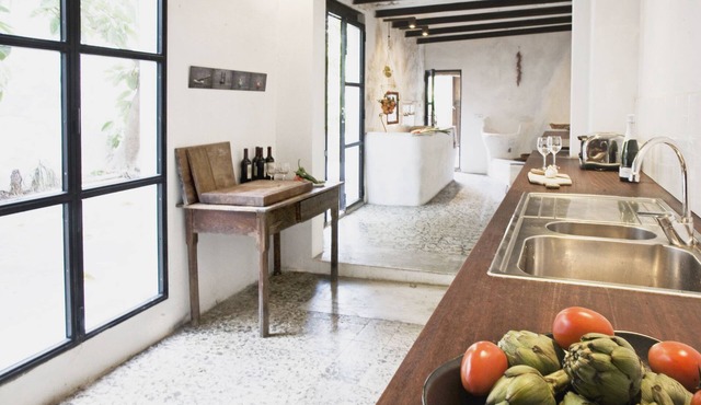 Big noble town house, private pool and garden in Felanitx, 7 bedrooms, sleeps 11