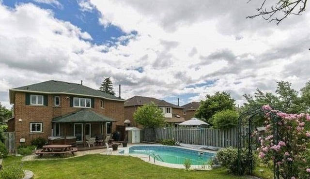Brampton · Brampton Family Home⭐4BDR⭐Spacious⭐Airport⭐Downtown⭐Walk to Everything