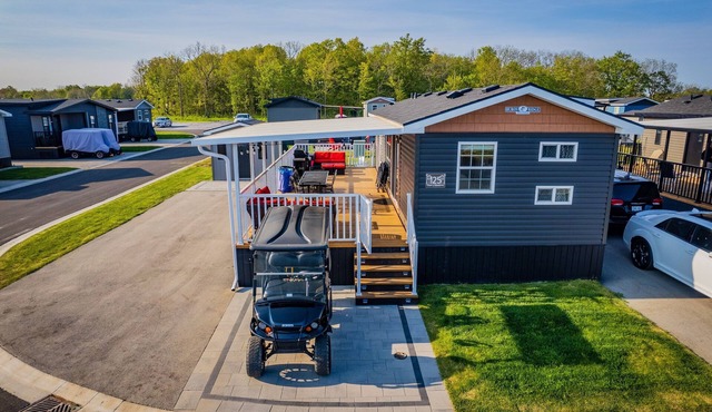 Brand new 3 bedroom cottage at Sherkston Shores beach resort!